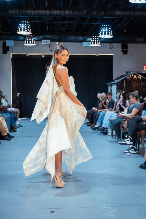 Shell gown - Image 4