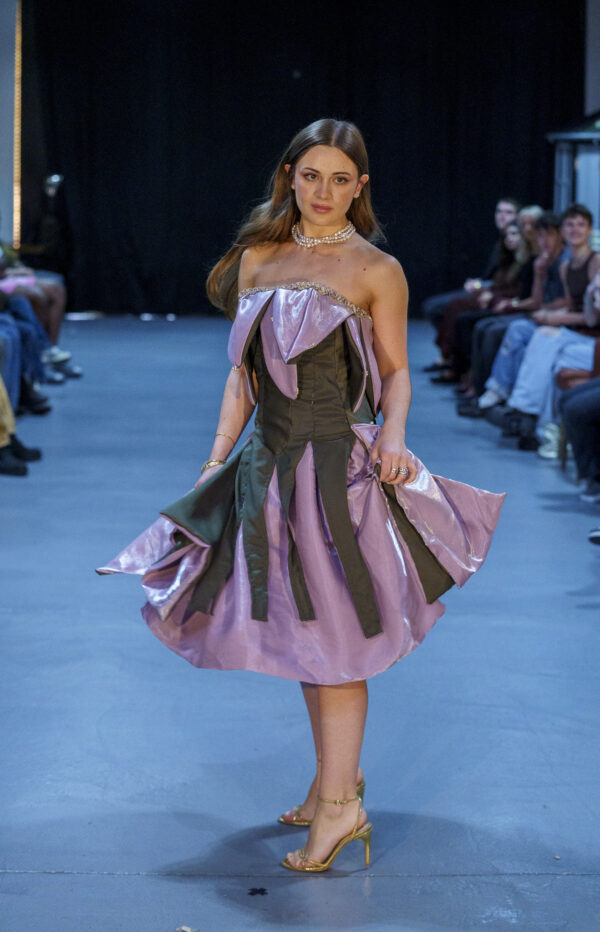 Flower fairy dress - Image 2