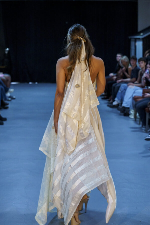 Shell gown - Image 2