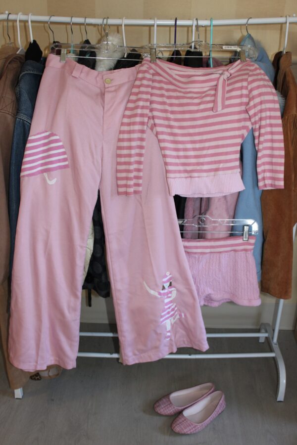 Pink lounge set - Image 4