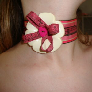 Sew cute choker