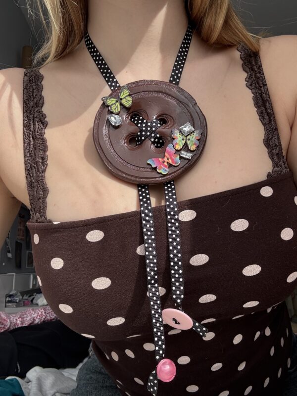 Button necklace - Image 2